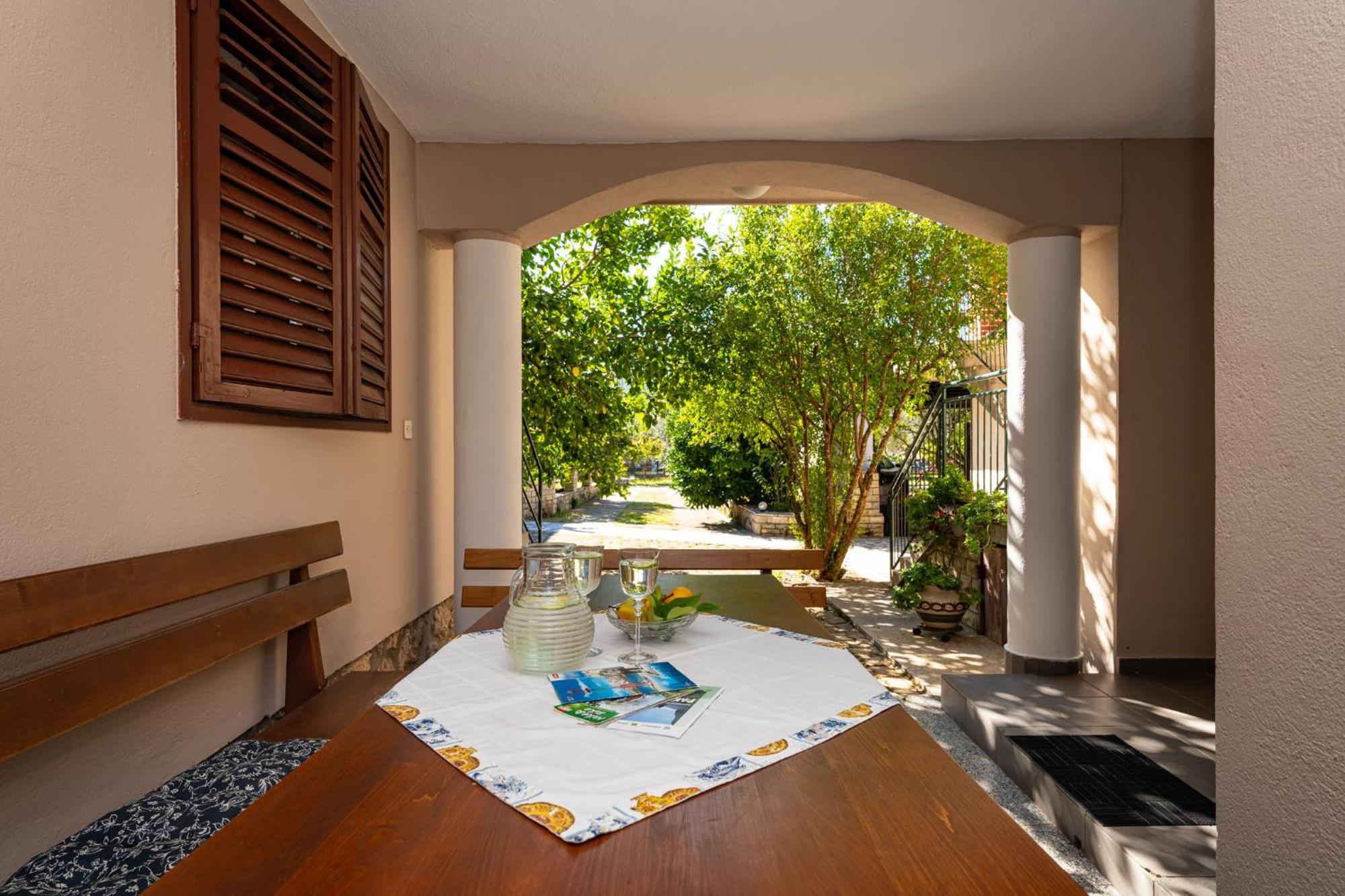 Apartments Adriana Starigrad Paklenica Pokoj fotografie