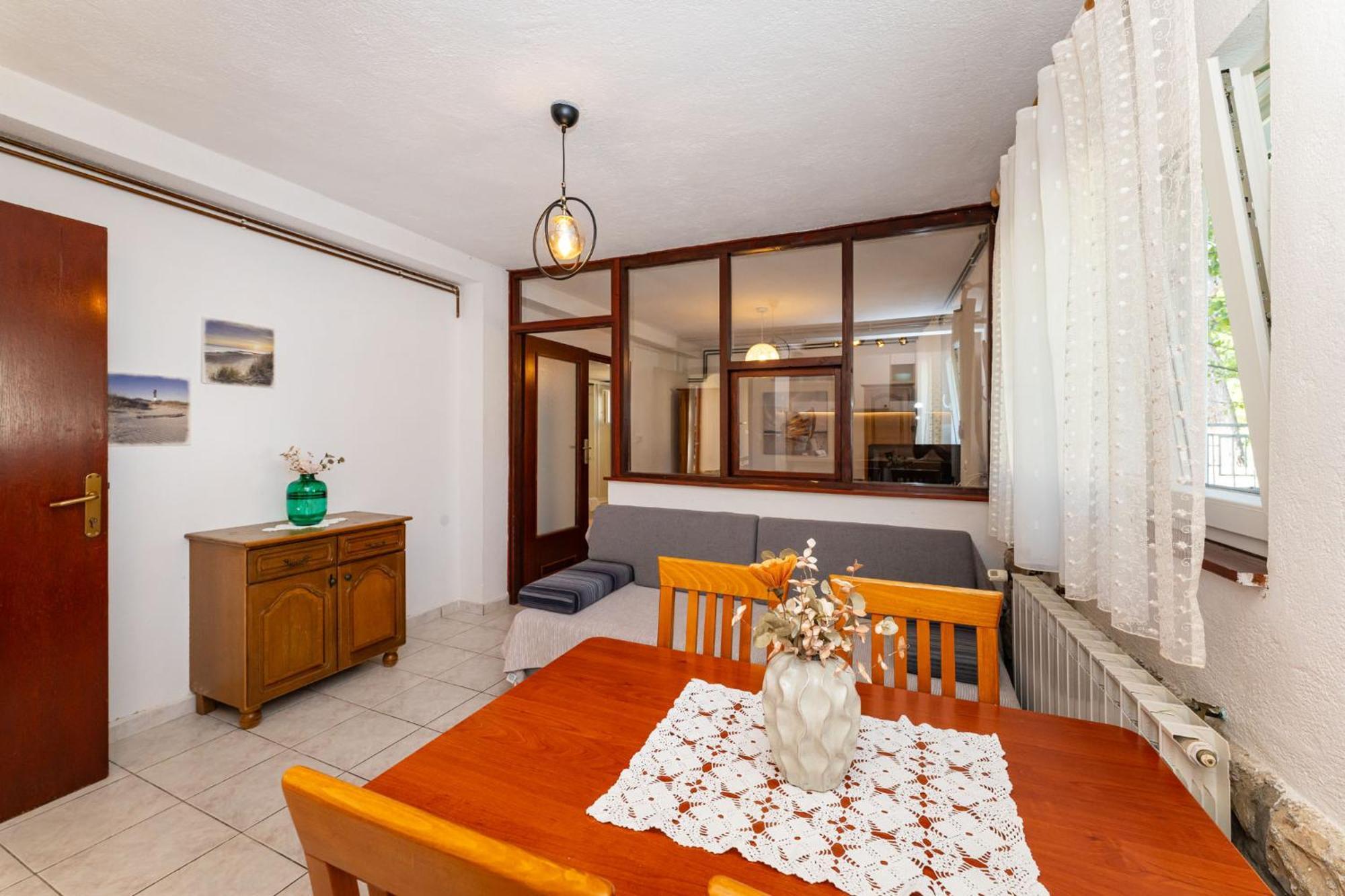 Apartments Adriana Starigrad Paklenica Pokoj fotografie